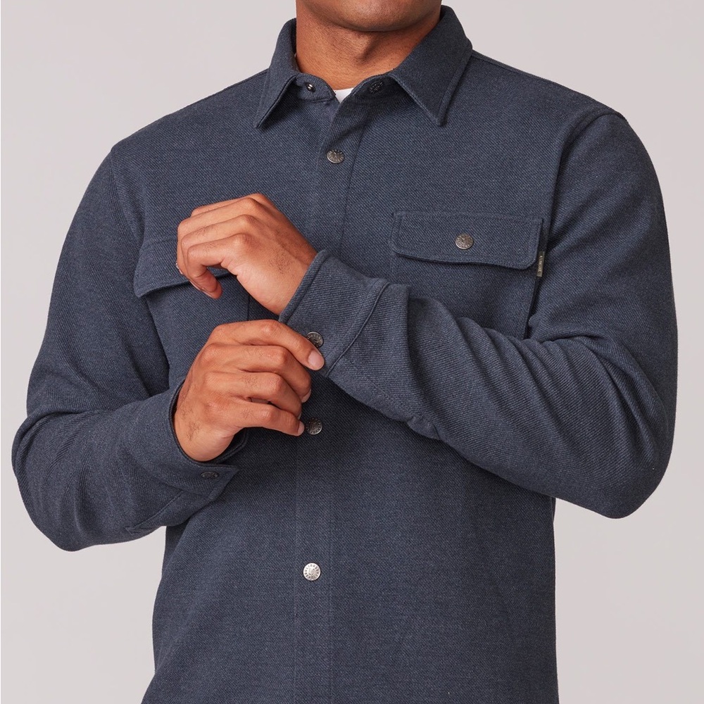 Linksoul Wyeth Shirt Jacket Mens Medium Navy Blue Two Pocket Snap Up Button Down